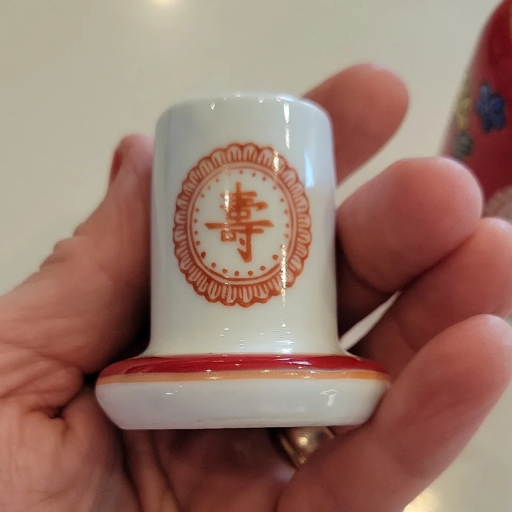 Decorative Red Ceramic Kitchen Tool